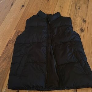 Old Navy Puffer Vest